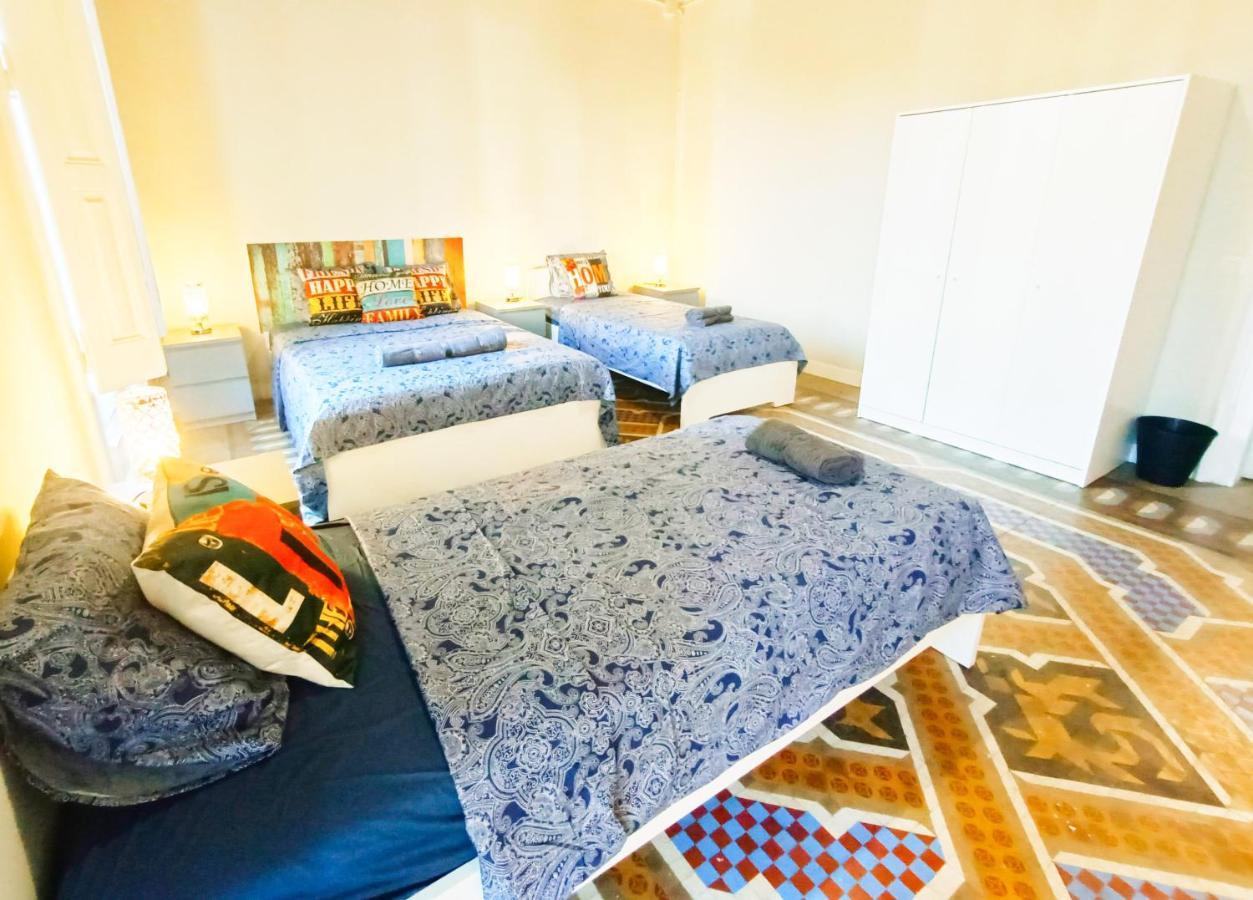 By Plaza Catalunya Rooms 바르셀로나 외부 사진