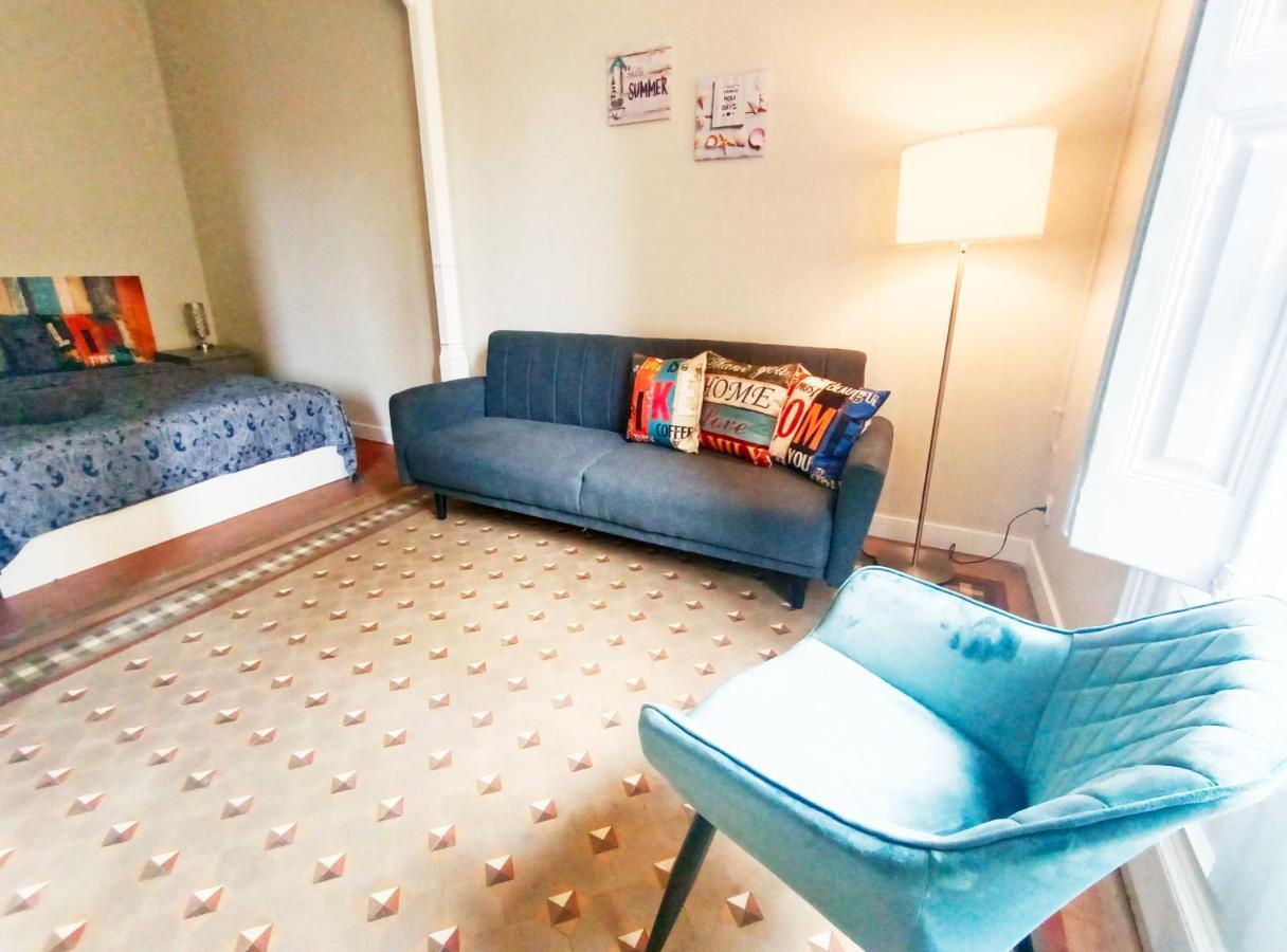 By Plaza Catalunya Rooms 바르셀로나 외부 사진