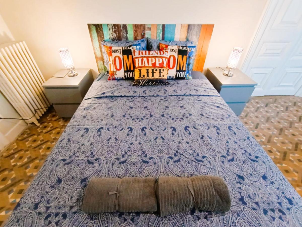 By Plaza Catalunya Rooms 바르셀로나 외부 사진