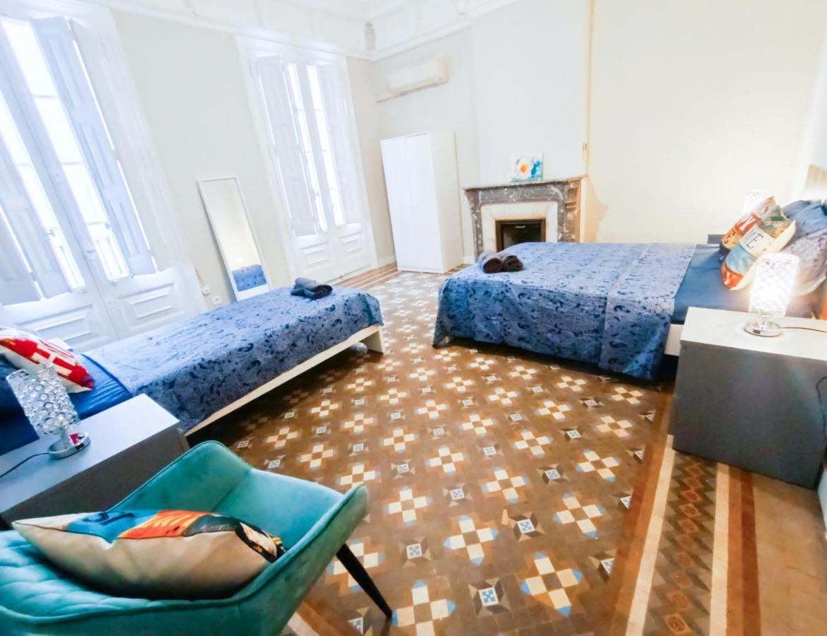 By Plaza Catalunya Rooms 바르셀로나 외부 사진
